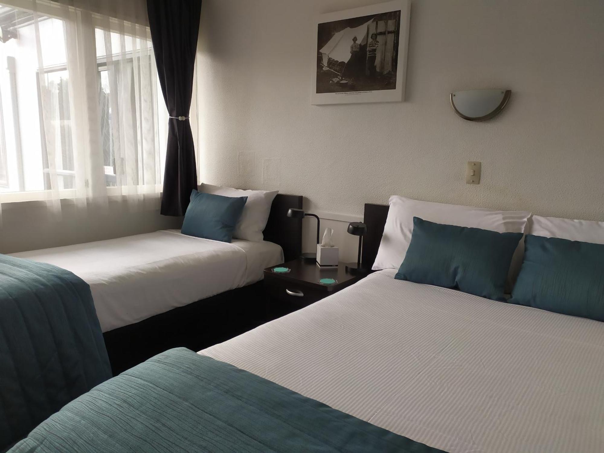 Alexander Motel Таумарунуи Екстериор снимка