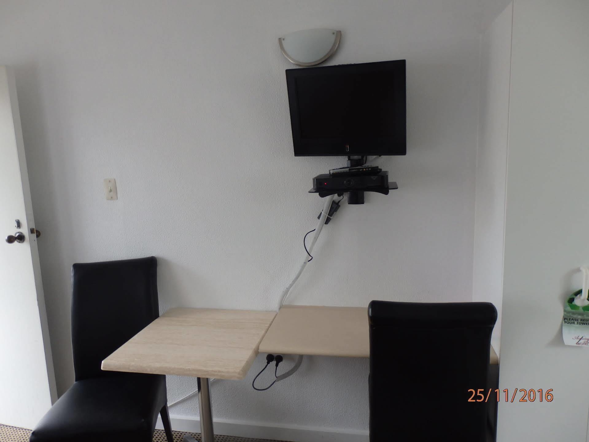 Alexander Motel Таумарунуи Екстериор снимка
